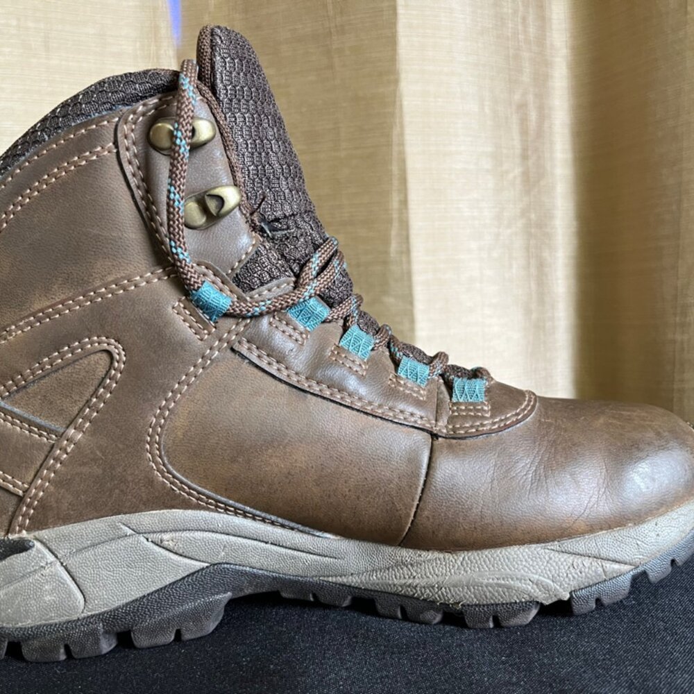 Women’s Merrell vego mid waterproof boots